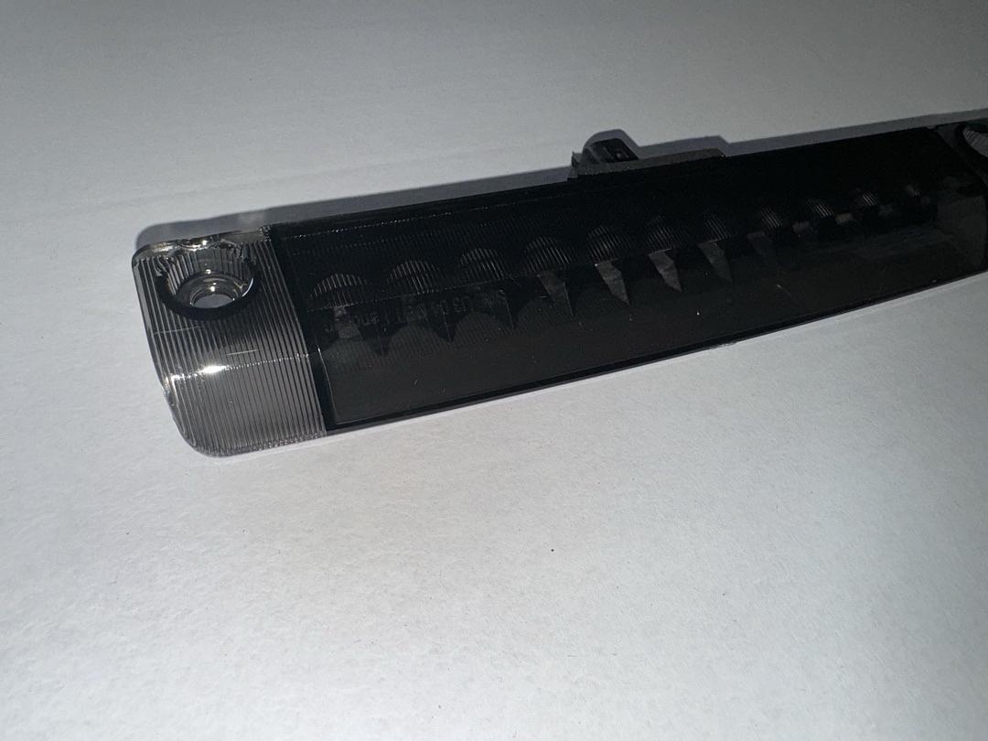 10-16 4RUNNER / 14-16 HIGHLANDER / 10-15 PRIUS / 12-16 PRIUS C / 12-16 PRIUS V / 11-16 SIENNA THIRD BRAKE LIGHT