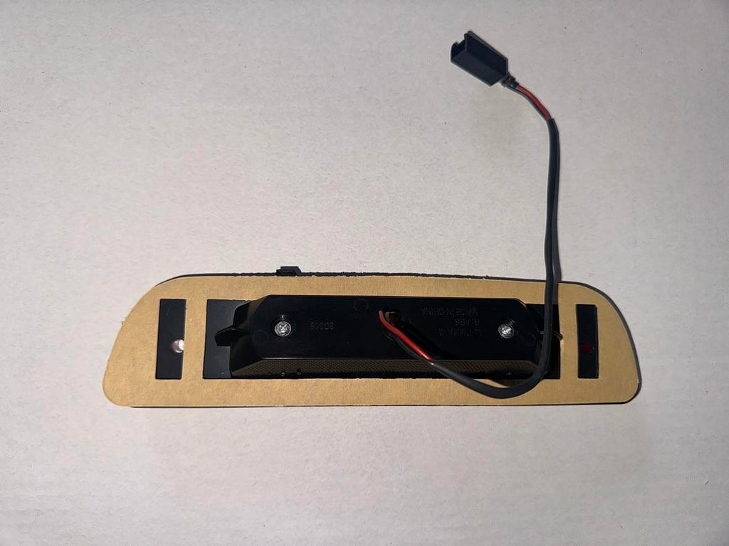 95-17 TOYOTA TACOMA THIRD BRAKE LIGHT