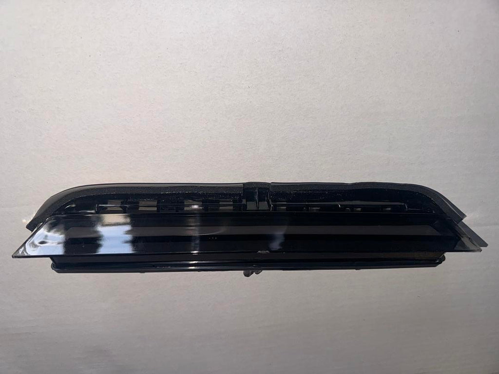11-16 SCION TC THIRD BRAKE LIGHT