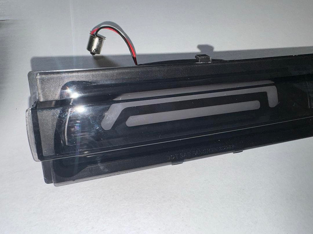 91-96 CHEVY CORVETTE THIRD BRAKE LIGHT