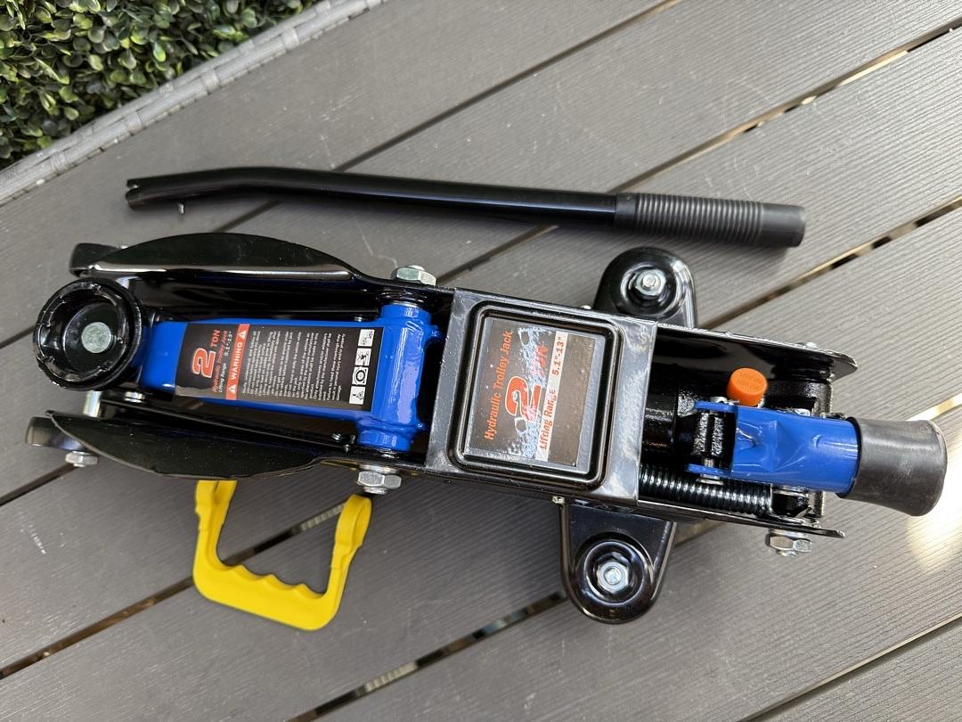 Low Profile Hydraulic Trolley Service/Floor Jack, 2 Ton (4000 lbs) Capacity, Lifting Range 5.1"-13", Blue