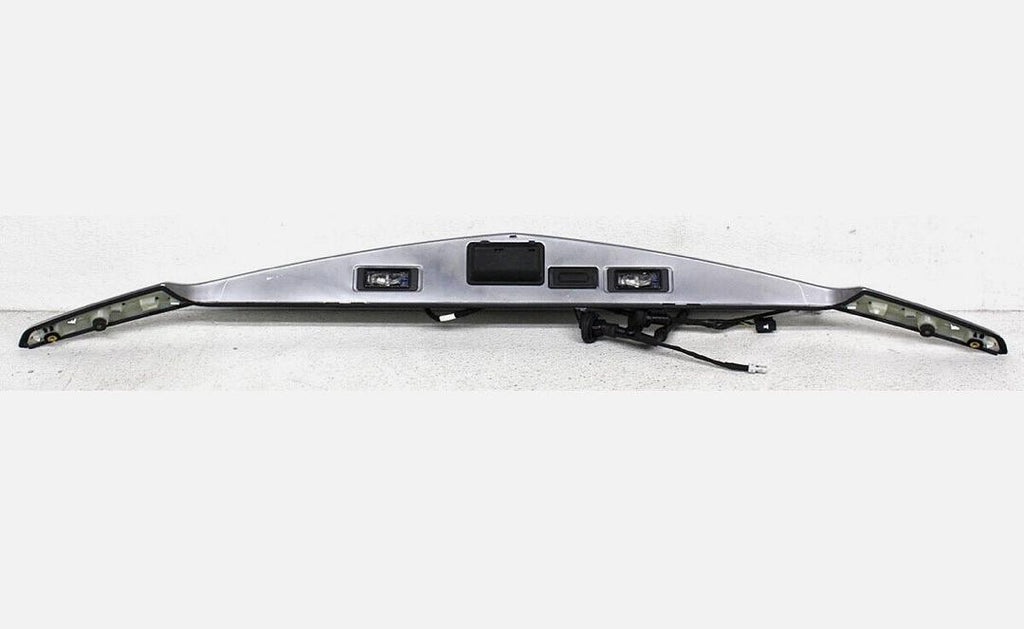 2020-2021 Cadillac XT5 OEM Tail Finish Panel