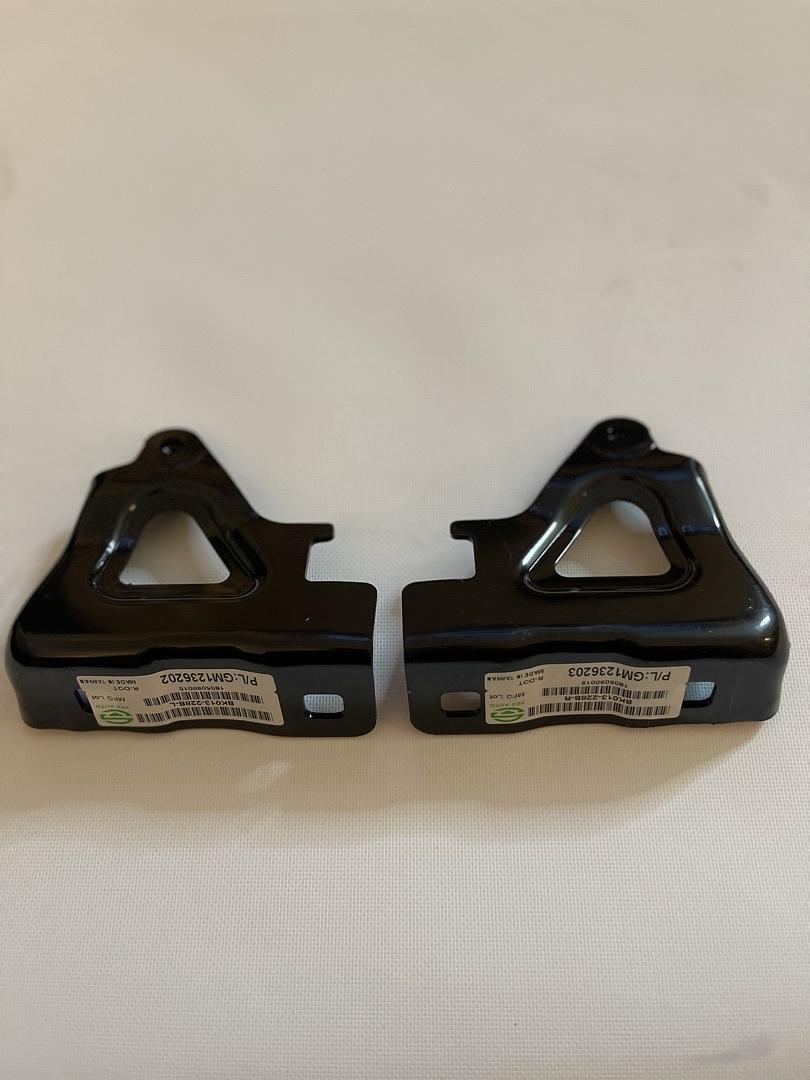 2013-2016 ENCLAVE HOOD HINGE PAIR LEFT AND RIGHT 2PCS