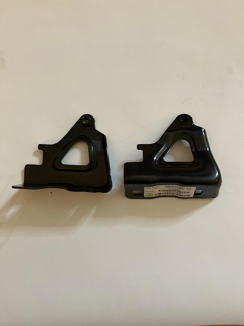 2013-2016 ENCLAVE HOOD HINGE PAIR LEFT AND RIGHT 2PCS