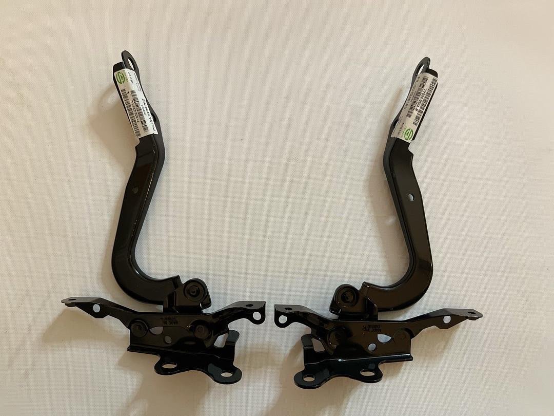 08-15 SCION XB PAIR LEFT AND RIGHT 2PCS BLACL HOOD HINGE HINGES
