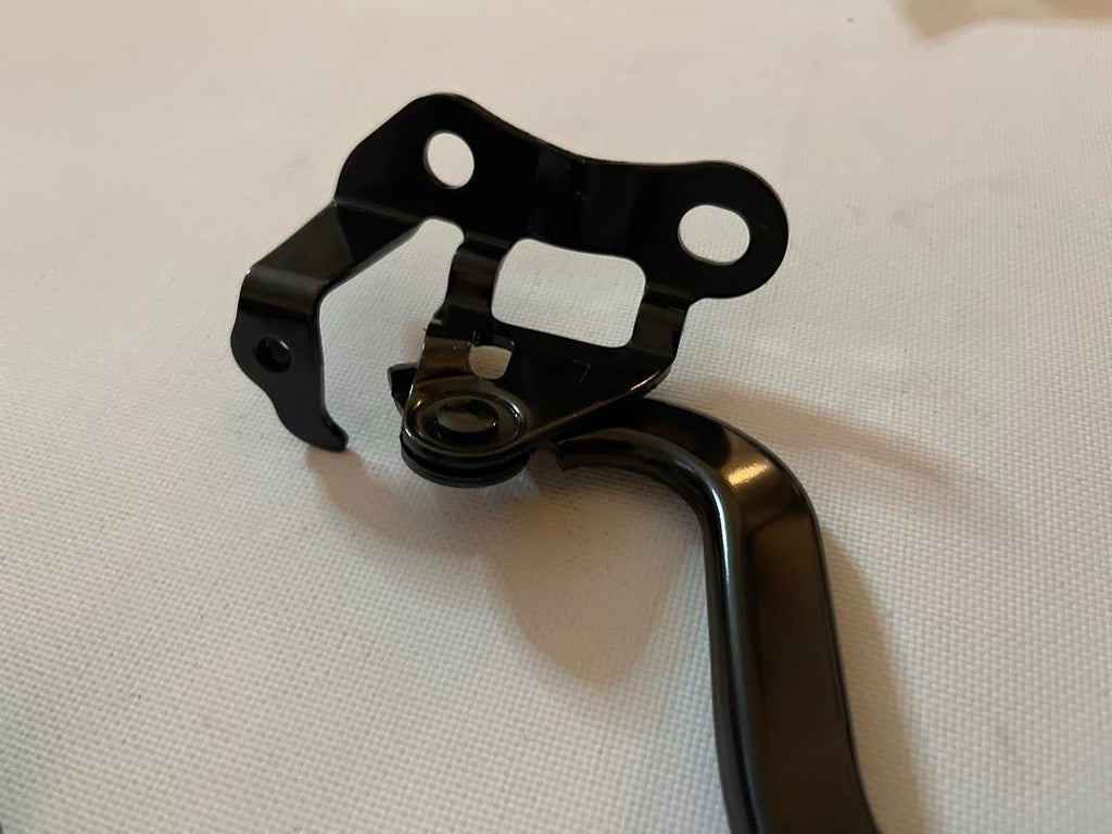 2007-2012 YARIS SEDAN LEFT AND RIGHT PAIR OF HOOD HINGES HINGE BLACK 2PCS