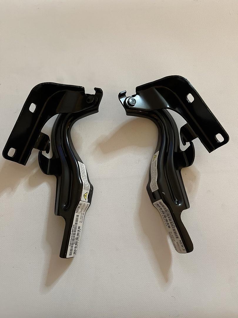2007-2013 ALTIMA PAIR LEFT AND RIGHT BLACK HOOD HINGES HINGE 2PCS