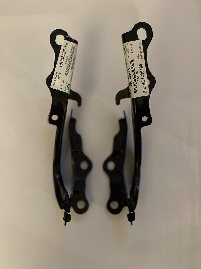 05-10 SCION TC PAIR OF BLACK HOOD HINGES 2PCS