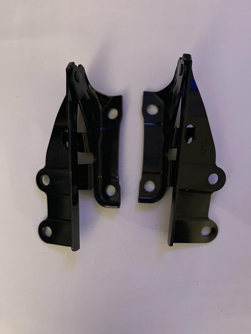 04-12 CHEVY COLORADO PAIR OF HOOD HINGES 2PCS BLACK