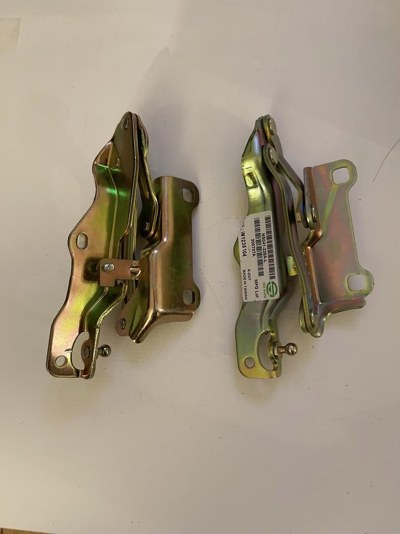 04-15 NISSAN TITAN ARMADA PAIR OF 2 PCS HOOD HINGES