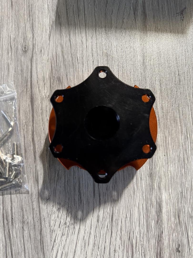 SFI 42.1 SPEC D SHAPED STEERING WHEEL QUICK RELEASE SHORT HUB ADAPTER, 6X70MM BOLT PATTERN BLACK SHINNY BODY/ORANGE SHINNY RING