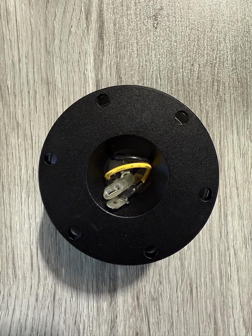 ALUMINUM STEERING WHEEL QUICK RELEASE BLACK/CARBON FIBER RING