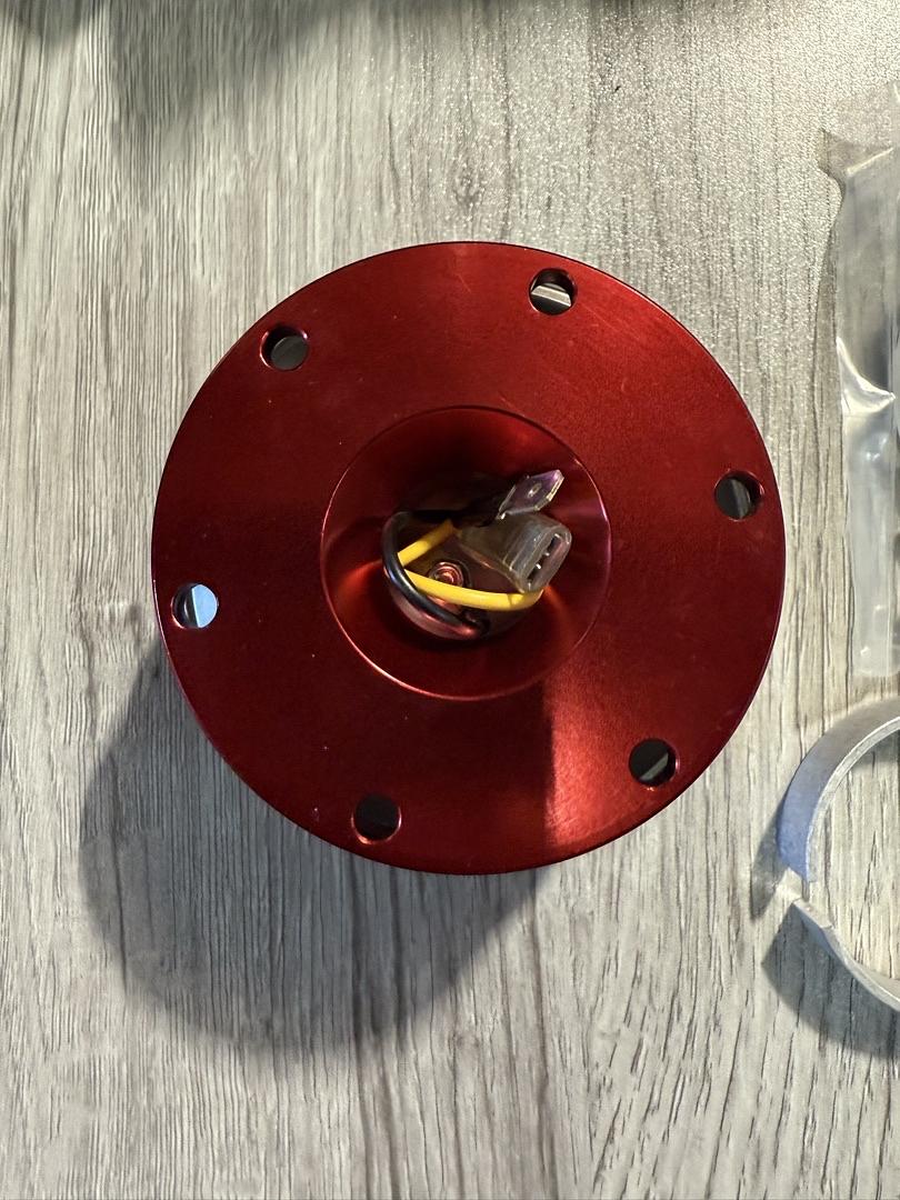 UNIVERSAL QUICK RELEASE KIT 2.0 GEN RED / TITANIUM CHROME RING