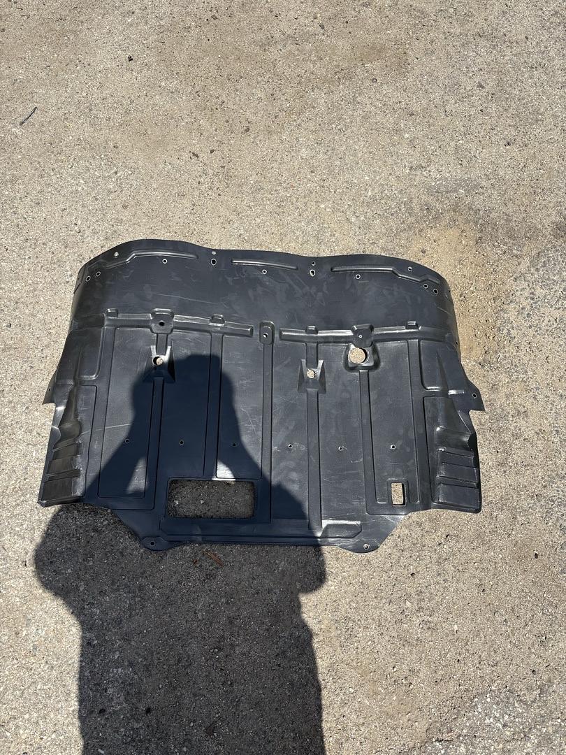 03-07 INFINTI G35 BLACK OEM STYLE ENGINE SPLASH GUARD