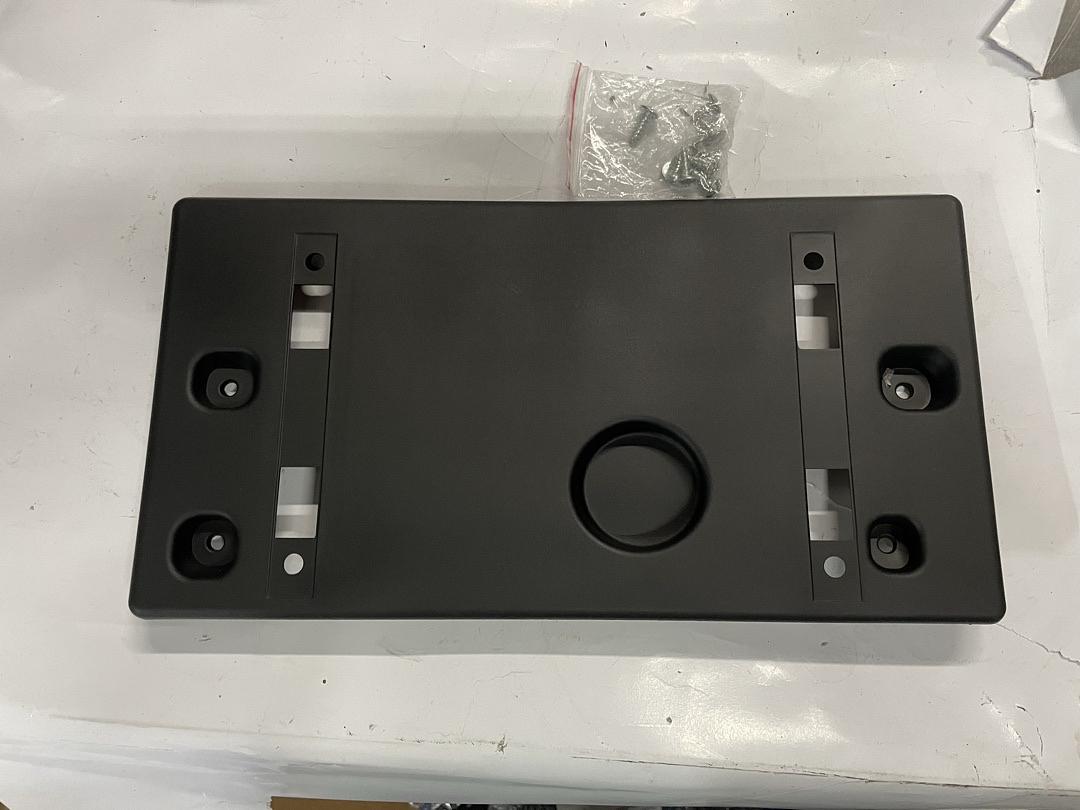 17-22 ALFA ROMEO GIULIA LICENSE PLATE MOUNTING BRACKET
