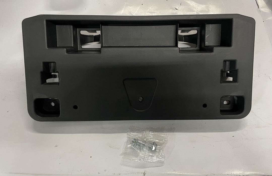 20-22 MAZDA CX-30 LICENSE PLATE MOUNTING BRACKET