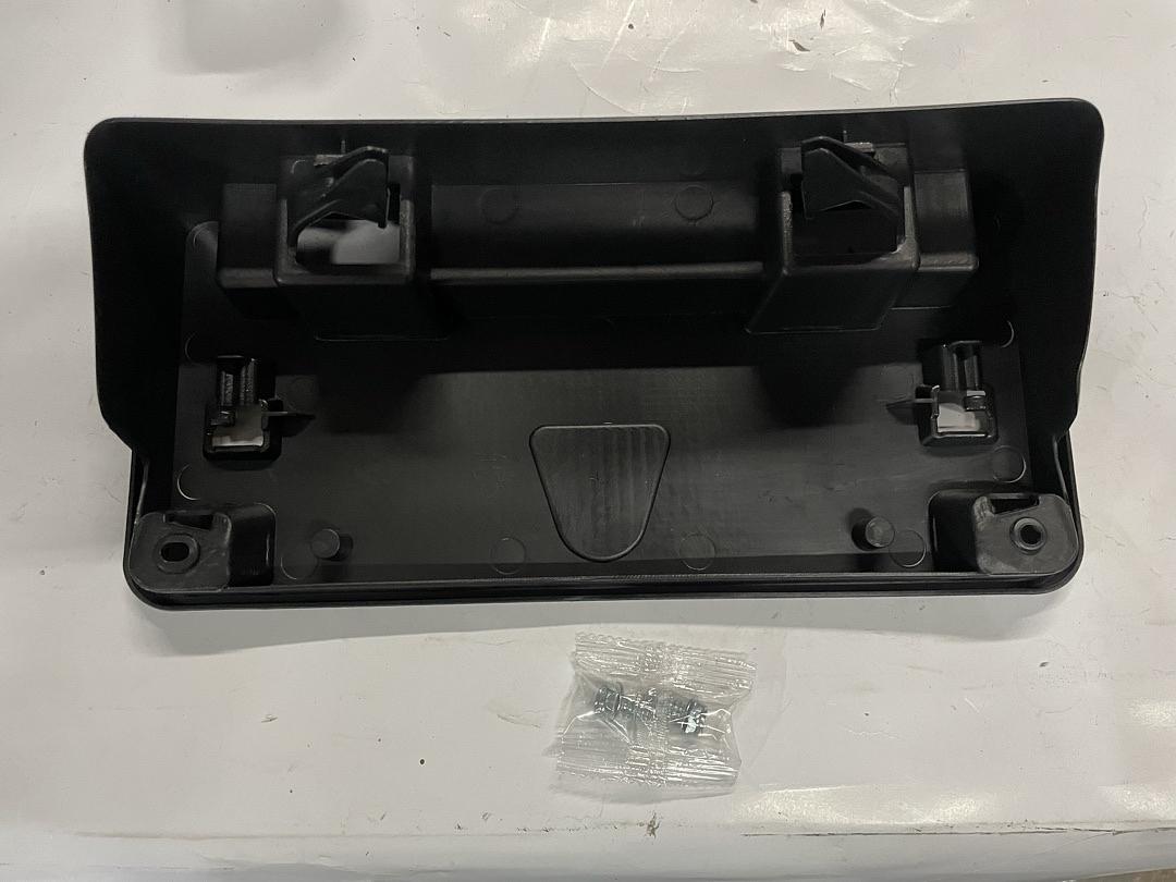 20-22 MAZDA CX-30 LICENSE PLATE MOUNTING BRACKET
