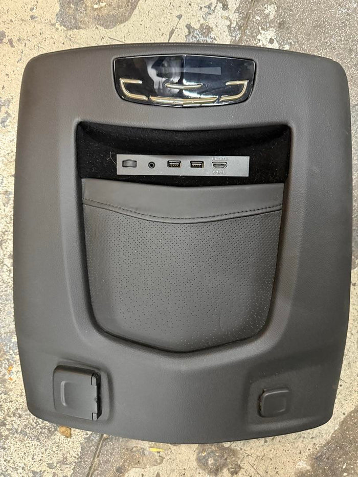 84373585 | 15-20 Cadillac Escalade rear center console trim panel for