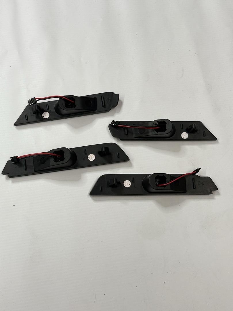 SML CMR10GLED4P VS