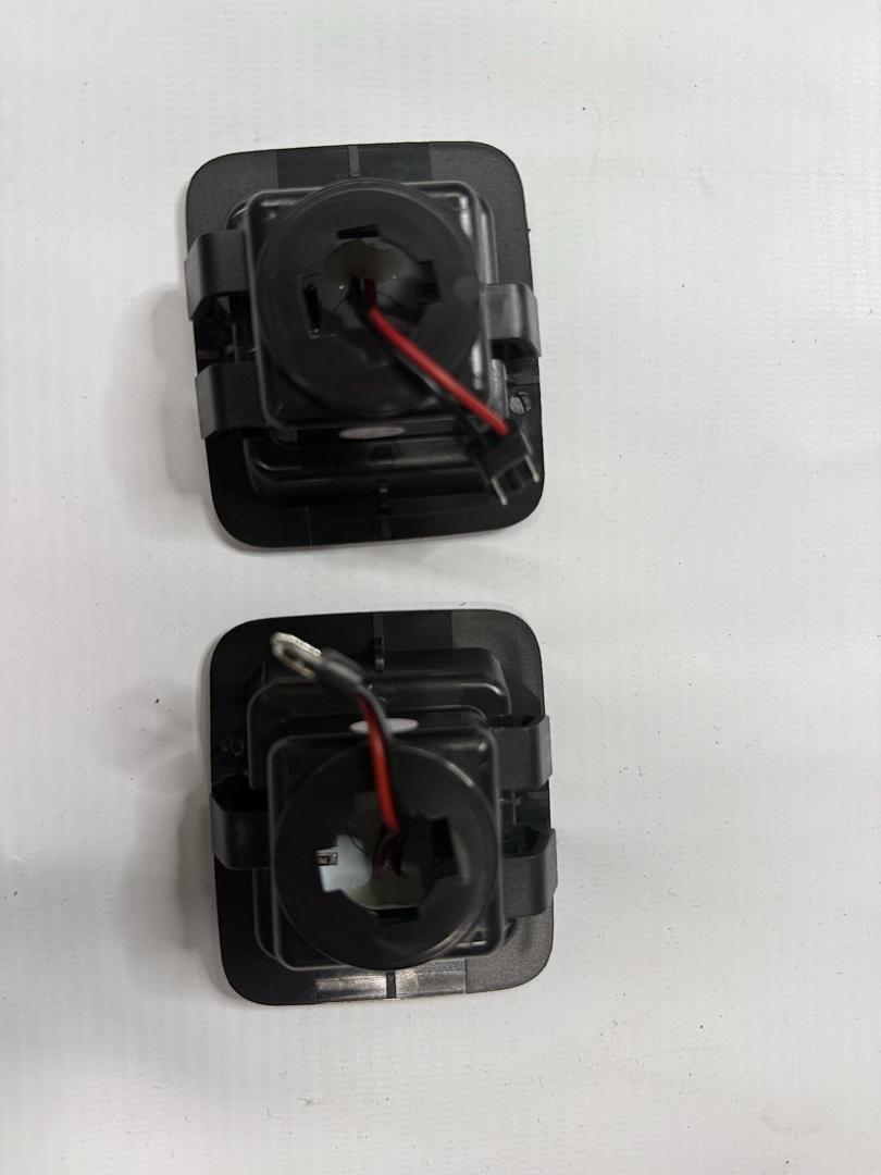2015-2020 F-150 17-20 RAPTOR 2PCS LED LICENSE PLATE LIGHT SMOKED