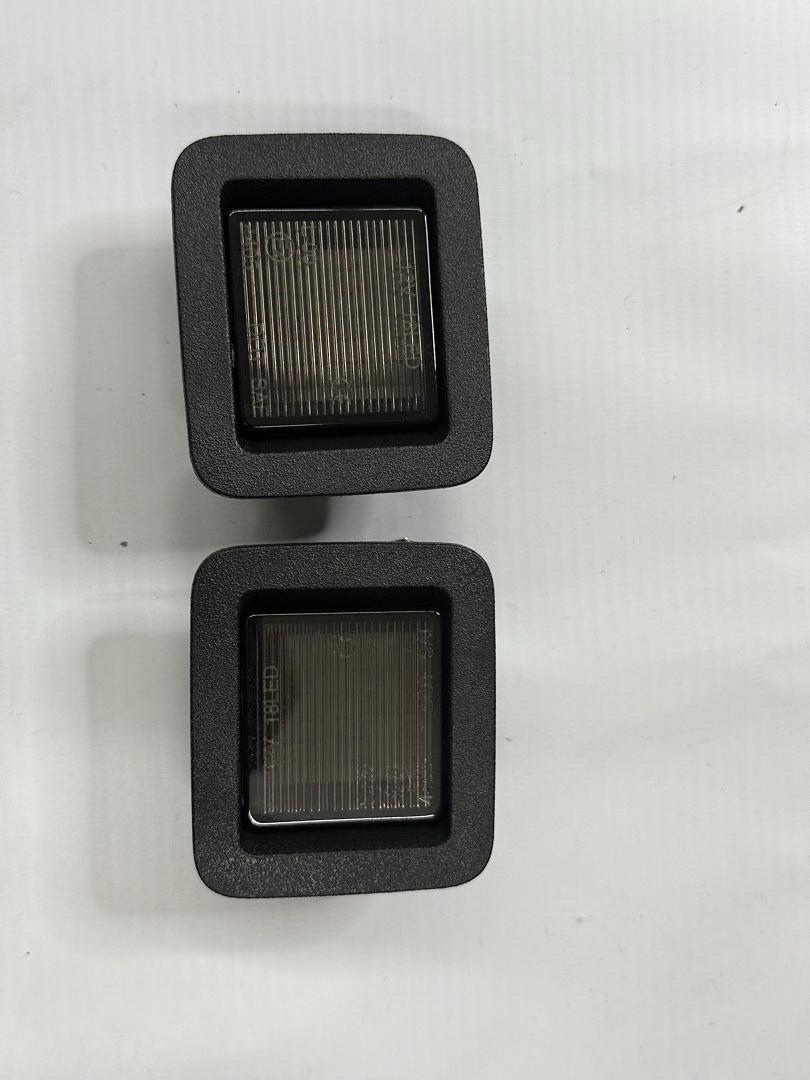 2015-2020 F-150 17-20 RAPTOR 2PCS LED LICENSE PLATE LIGHT SMOKED