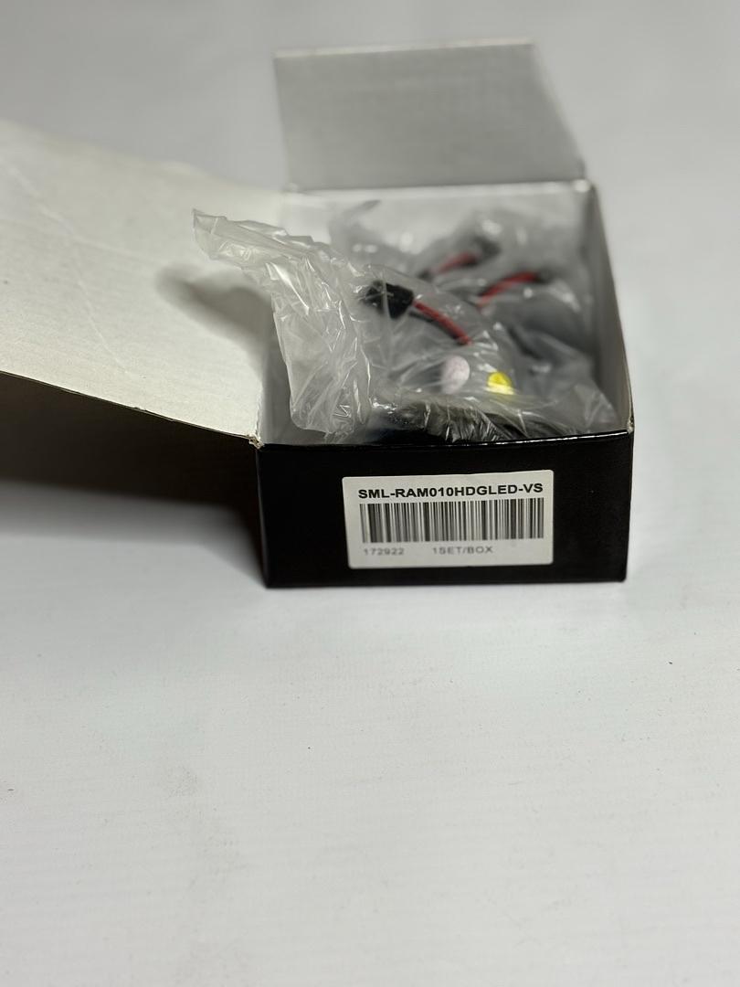 SML RAM010HDGLED VS