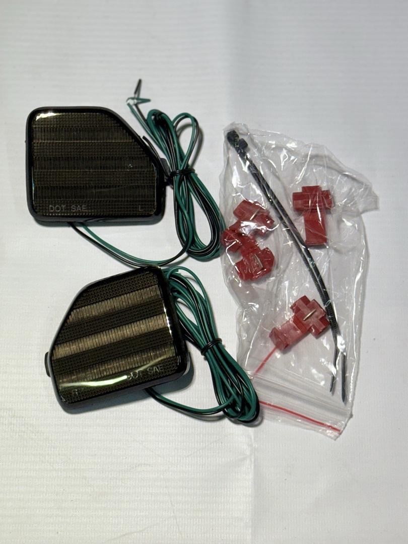 SML WRG18JL2PGLED R VS