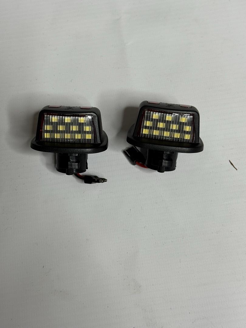 88-00 CHEVY GMC C/K 1500-3500 RED U-TUBE LED LICENSE PLATE LIGHTS