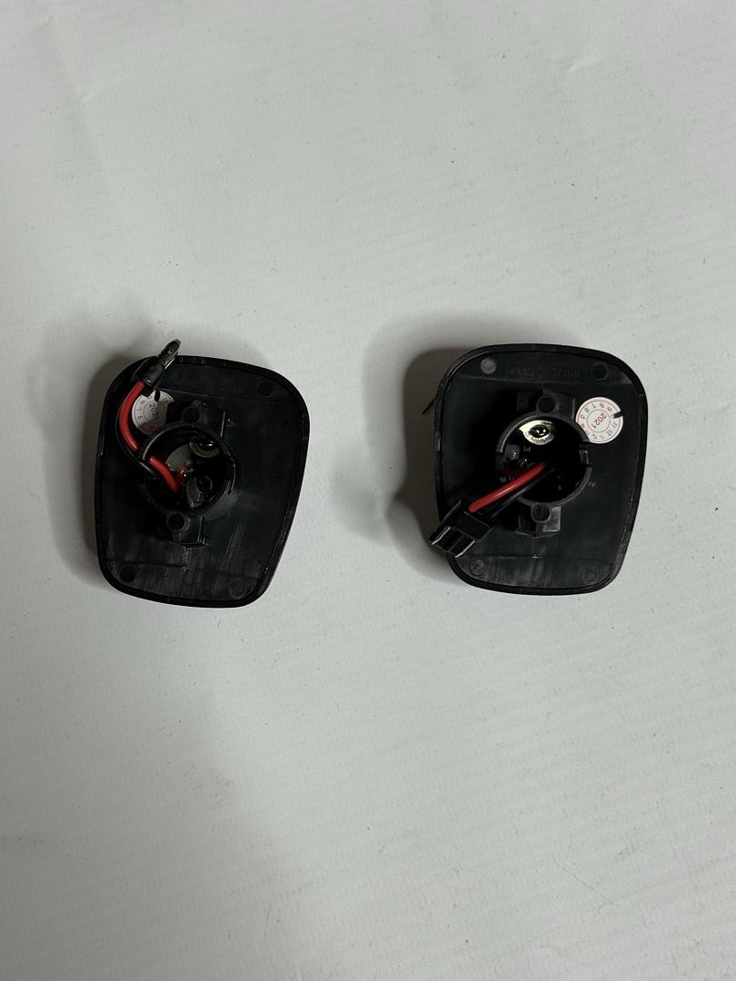 88-00 CHEVY GMC C/K 1500-3500 RED U-TUBE LED LICENSE PLATE LIGHTS