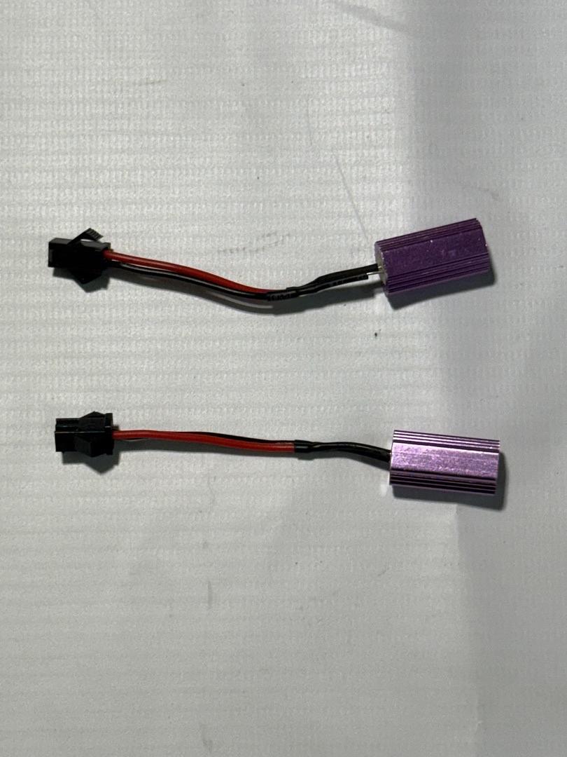 SML W20412GLED VS