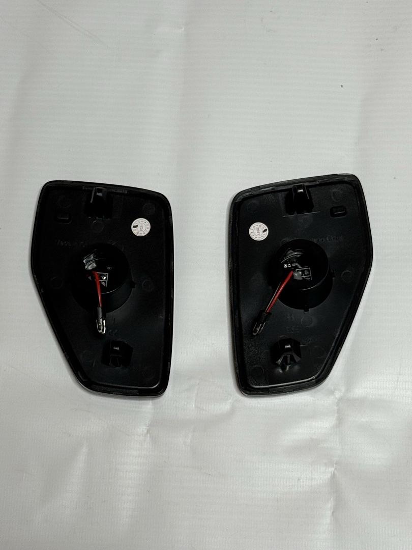 SML H306GLED VS