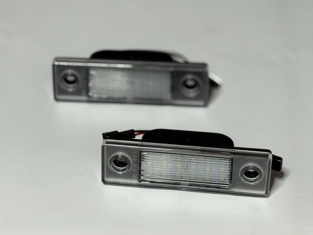 LPL CRU11LED VS