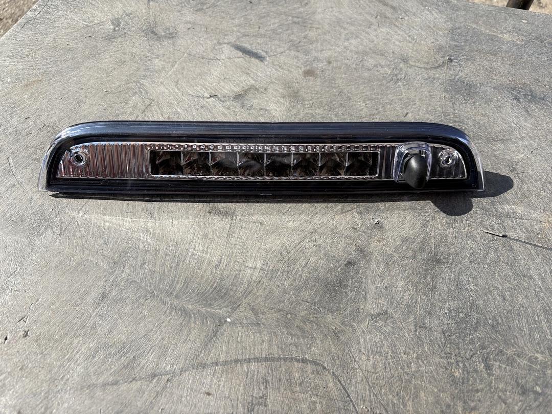 07-17 JEEP PATRIOT CHROME CLEAR LED 3RD BRAKE LIGHT