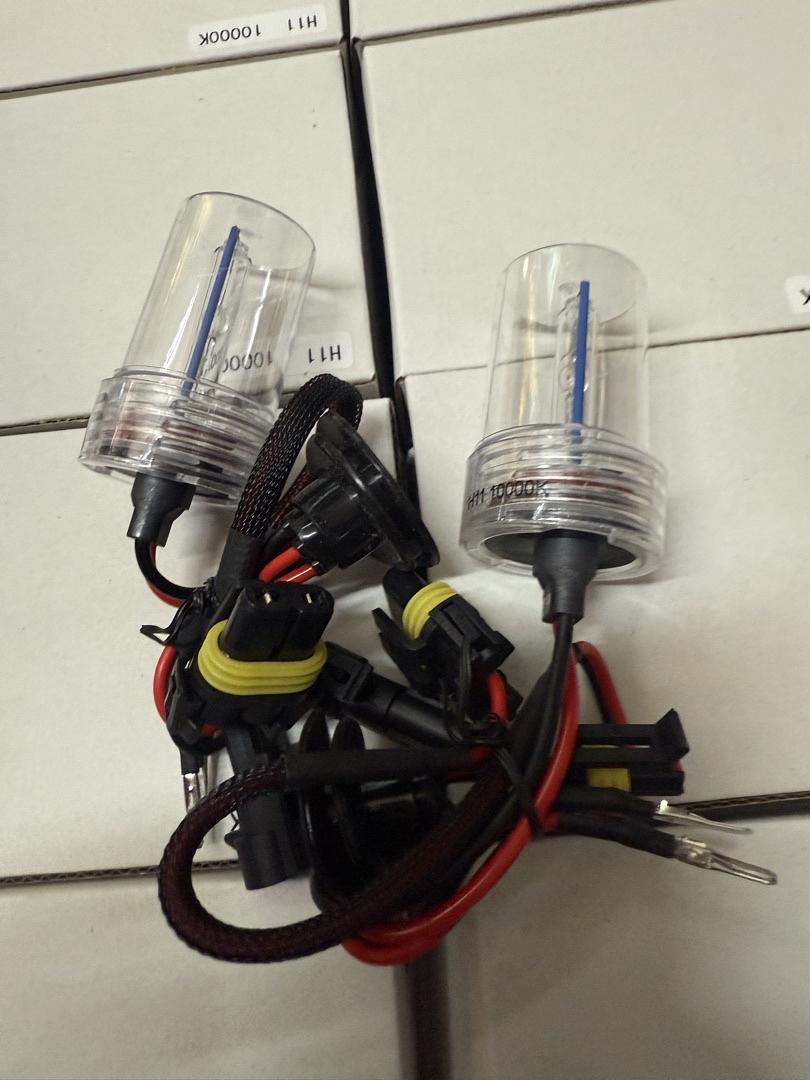 CASE OF 40 PAIRS H11 10000K HID BULBS ONLY