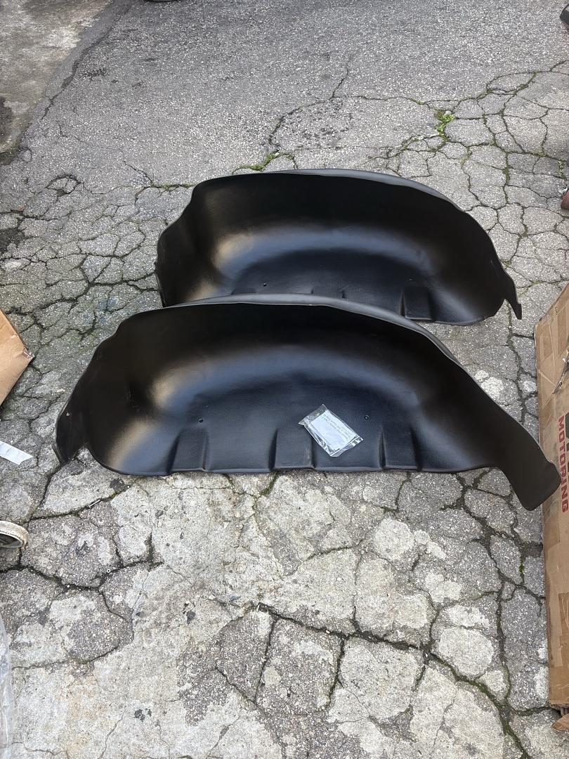 For 2017 to 2019 Ford F250 F350 Super Duty Pair Rear Wheel Well Guard Inner Fender Mud Flaps