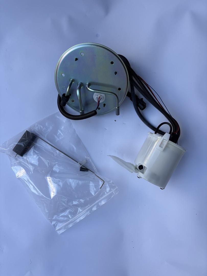 99-04 Ford F250 F350 F450 F550 Super Duty Fuel Pump Module