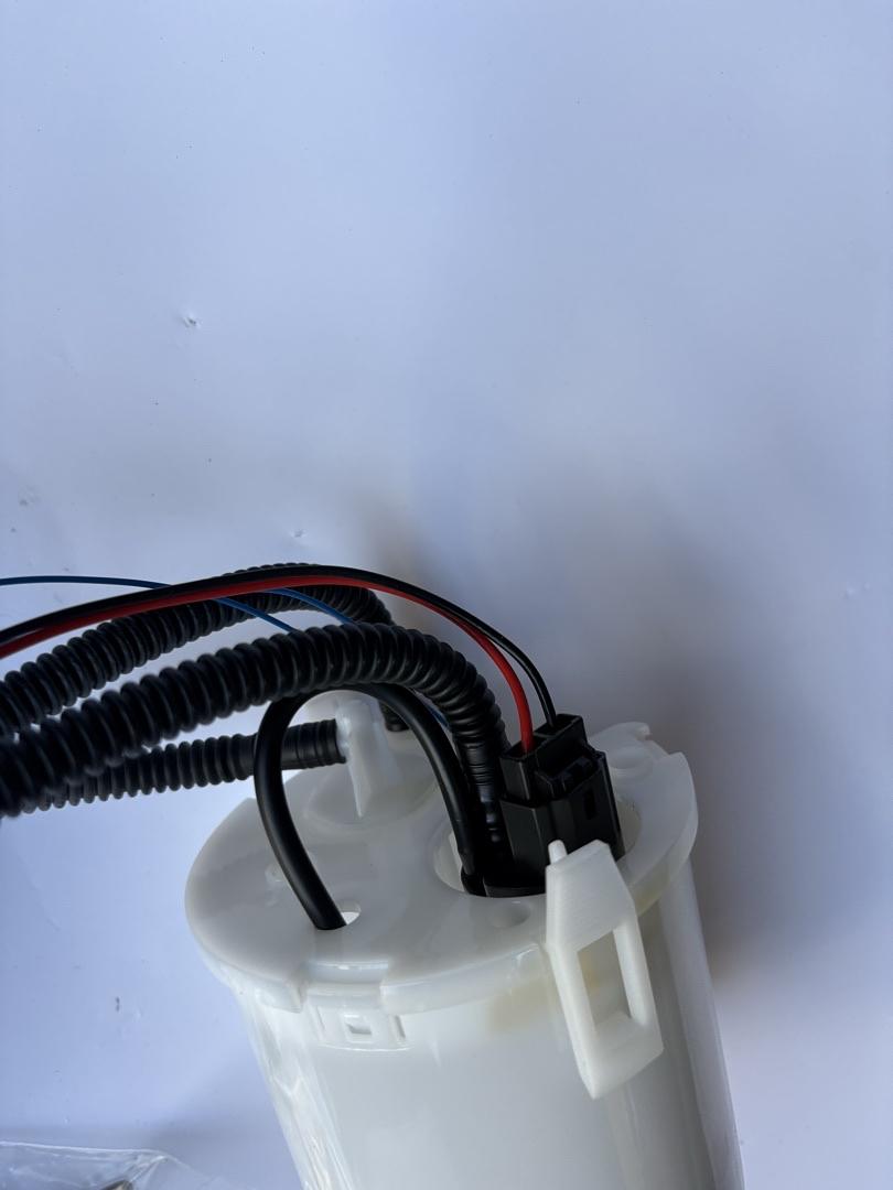 99-04 Ford F250 F350 F450 F550 Super Duty Fuel Pump Module