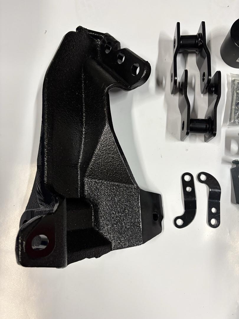 11-24 Ford F-250 F-350 F-450 Super Duty 2.5 in. Front Coil Spring Lift Leveling Spacer Kit