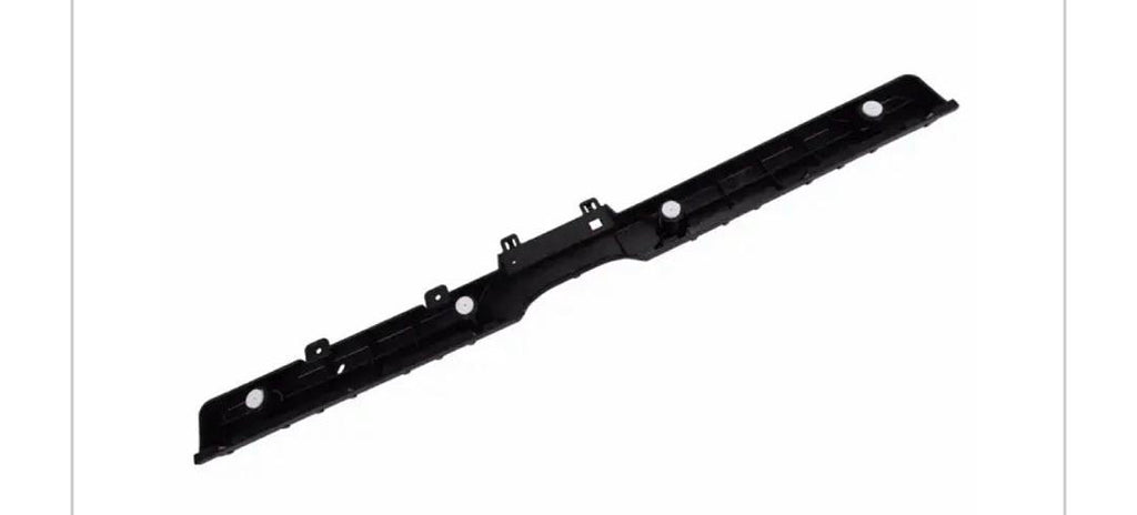 39114697 | Genuine GM Chevrolet 2017-2019 Cruze Rear Bumper Fascia Center Bracket