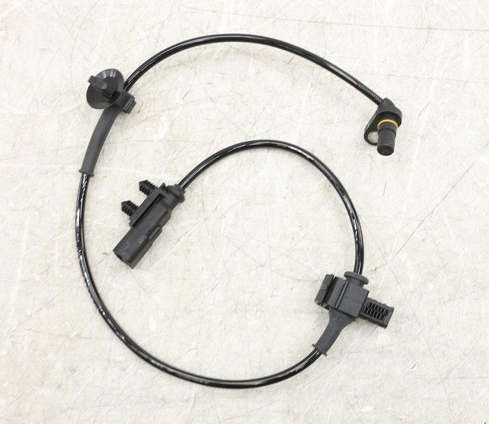 84143665 | NEW ACDelco Rear ABS Wheel Speed Sensor Escalade Suburban Tahoe 15-20
