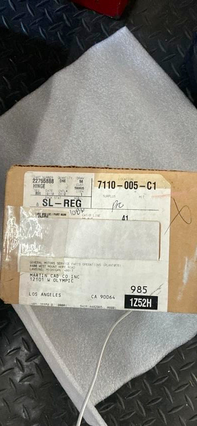 22755888 | Driver Side Hood Hinge - GM