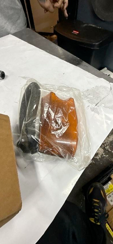 03-09 Hummer H2 Lamp,Roof Clearance *Amber Lens