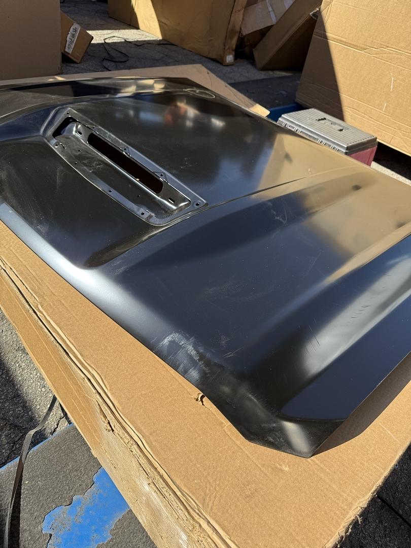 2017-2019 Chevy silverado HD hood 2500HD / 3500HD