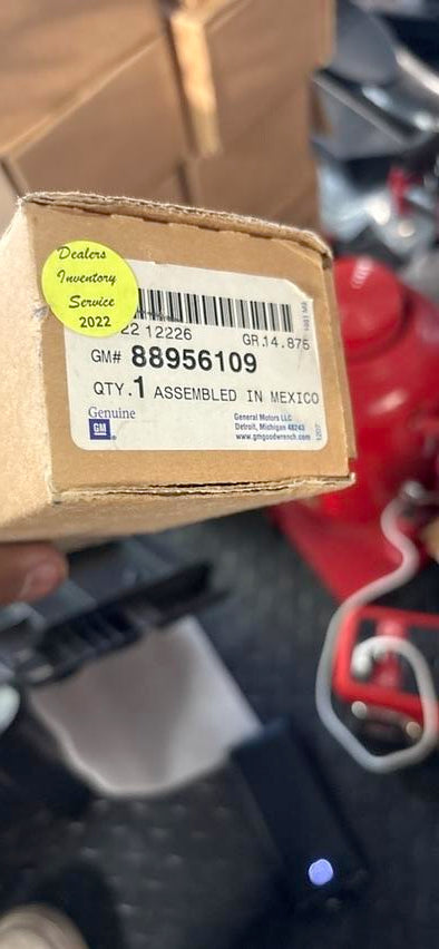 88956109 | Genuine GM Belt Kit D/Seat (Bkl Side) *Med Neutral *Neutral