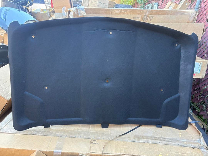 84110492 | 14-19 Chevy Silverado 2500HD 3500HD GM Hood Black Insulator