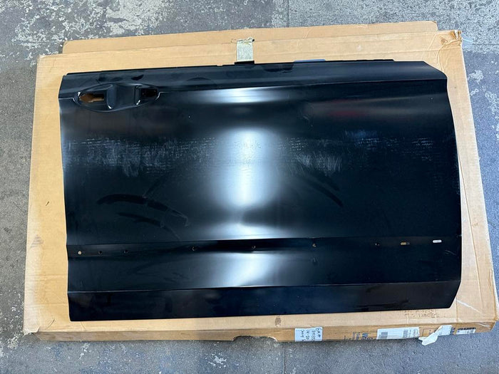 84113582 | 2014-2020 chevrolet impala right side outer door panel passanger