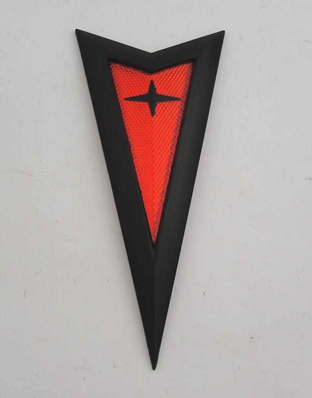 92205700 | 2008 2009 Pontiac G8 GT GXP Front Arrow Emblem Bumper 08-09 BLACK Arrowhead