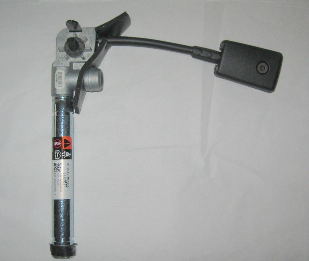 New Chevrolet GMC Saturn Buick Driver Side Seat Belt Tensioner Kit OEM