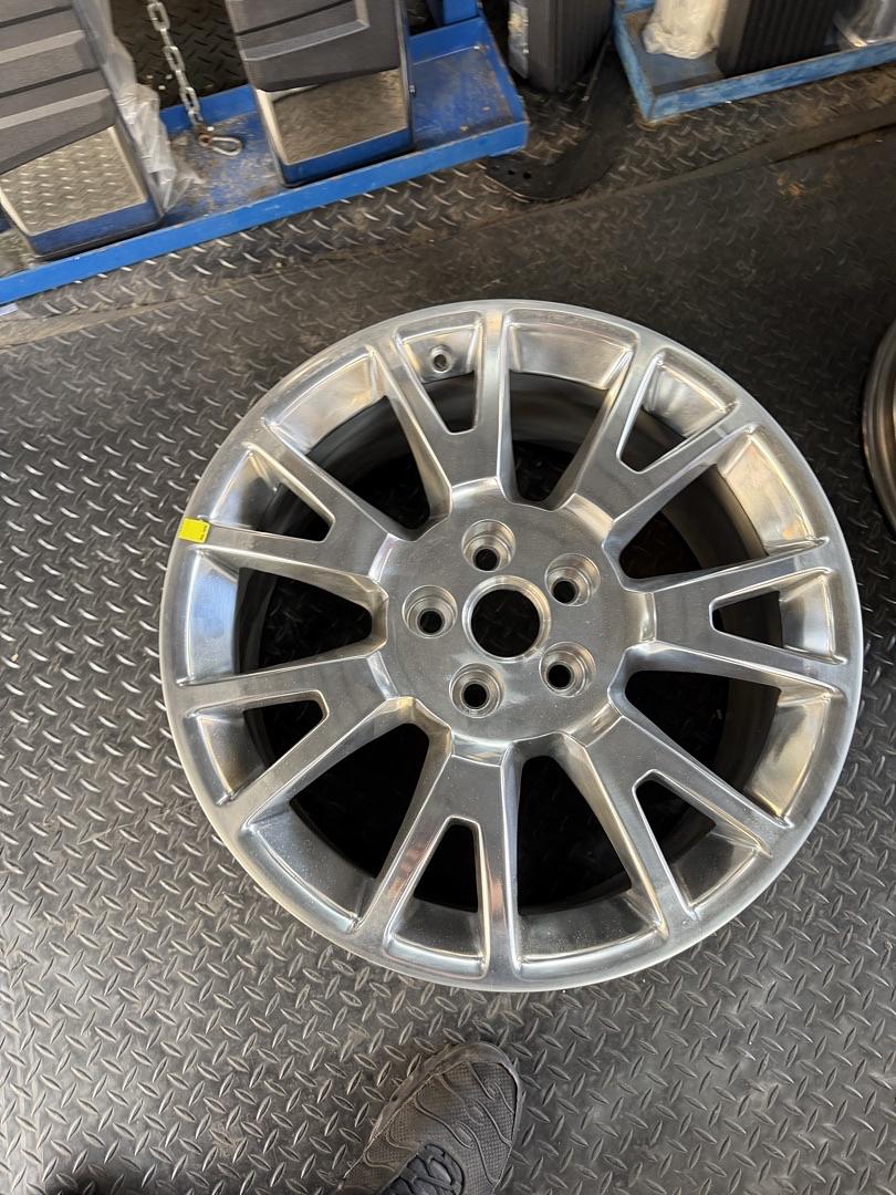 11-13 CADILLAC CTS OEM WHEEL RIM 19x8.5 19”