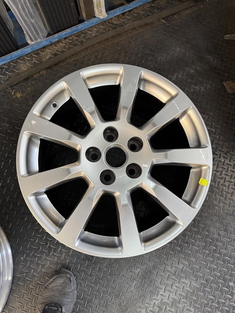 08-09 CADILLAC CTS OEM 18x8.5 inch FSK 9 spoke OPT P75 RIM ORIGINAL FACTORY ALLOY